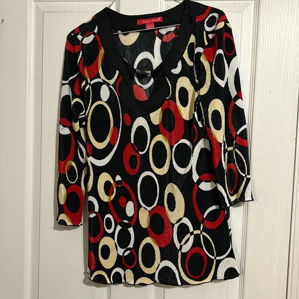 Zoey and Beth Women’s top